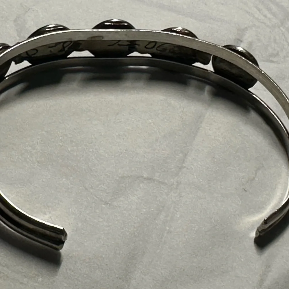 Vintage Native American Silver Turquoise cuff bracelet - Picture 10 of 12